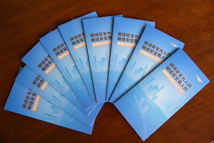 1758423107500015020.jpg 555.jpg