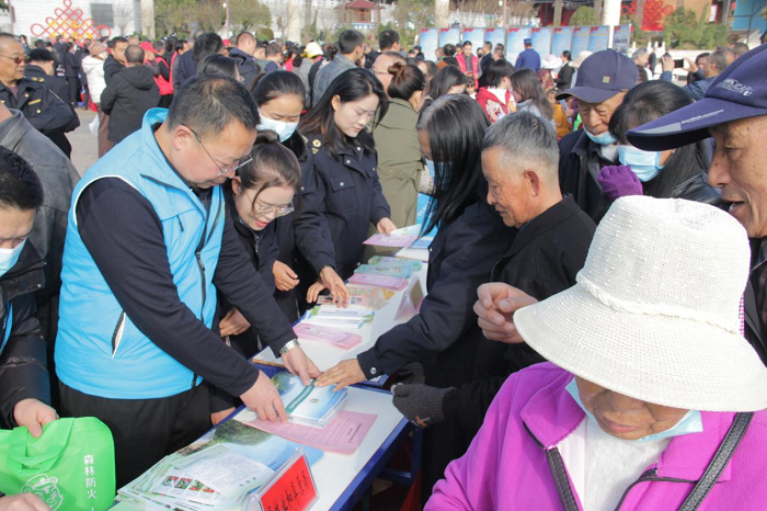 1765275162635093242.png 22.png